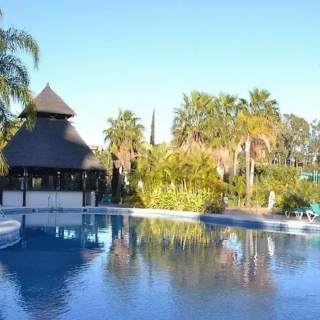 Premium - Pool & Free Parking *