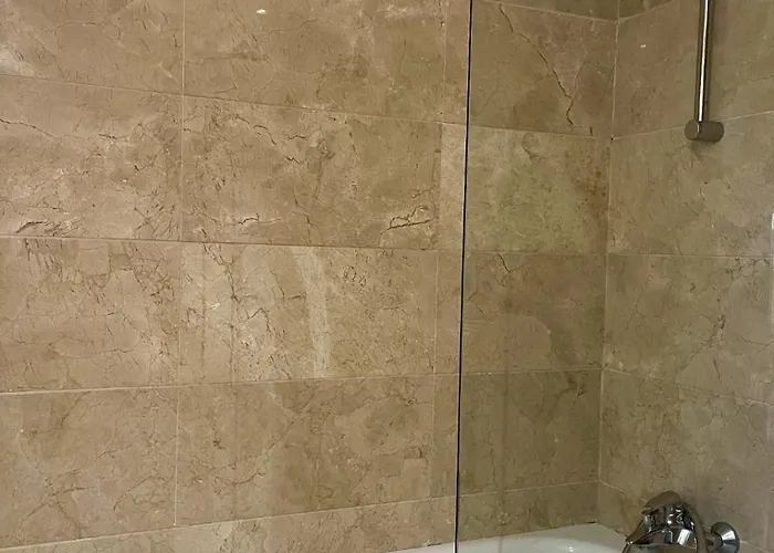 Apartment Penthouse With Private Solarium - Pool & Free Parking *