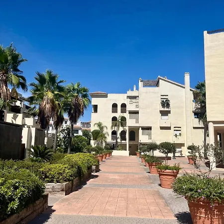 Penthouse With Private Solárium - Pool&free Parking Estepona