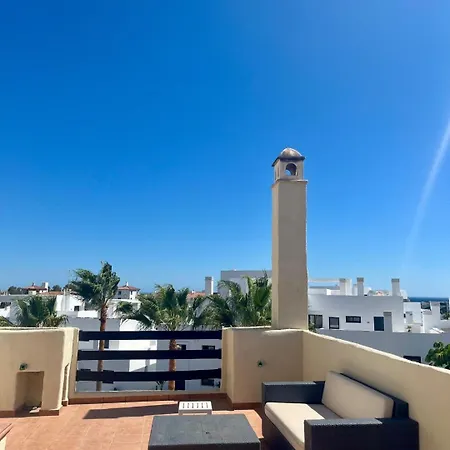 Apartamento Penthouse With Private Solárium - Pool&free Parking